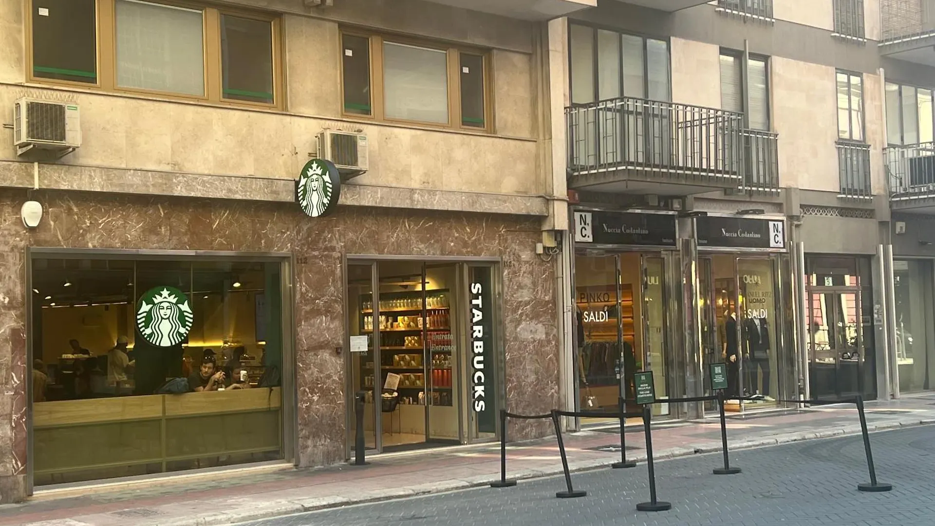 Argiro Exclusive Suite location